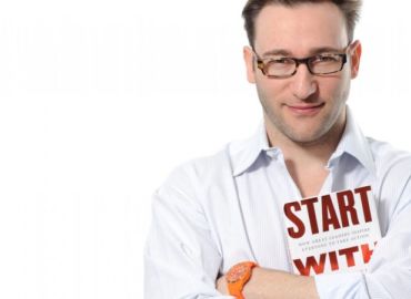 Simon Sinek – Kuinka johtajat inspiroivat joukkonsa toimimaan